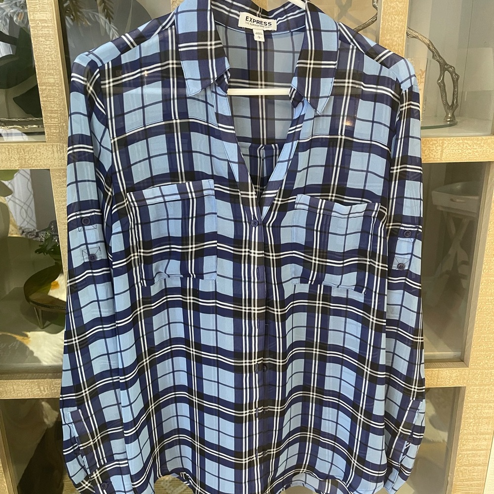Express portofino top in blue plaid.